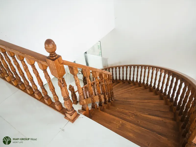 پله چوبی ویلایی پله چوبی ویلایی